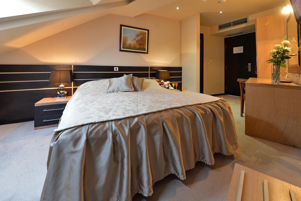 Hotel Zelengora Kragujevac Quarto foto
