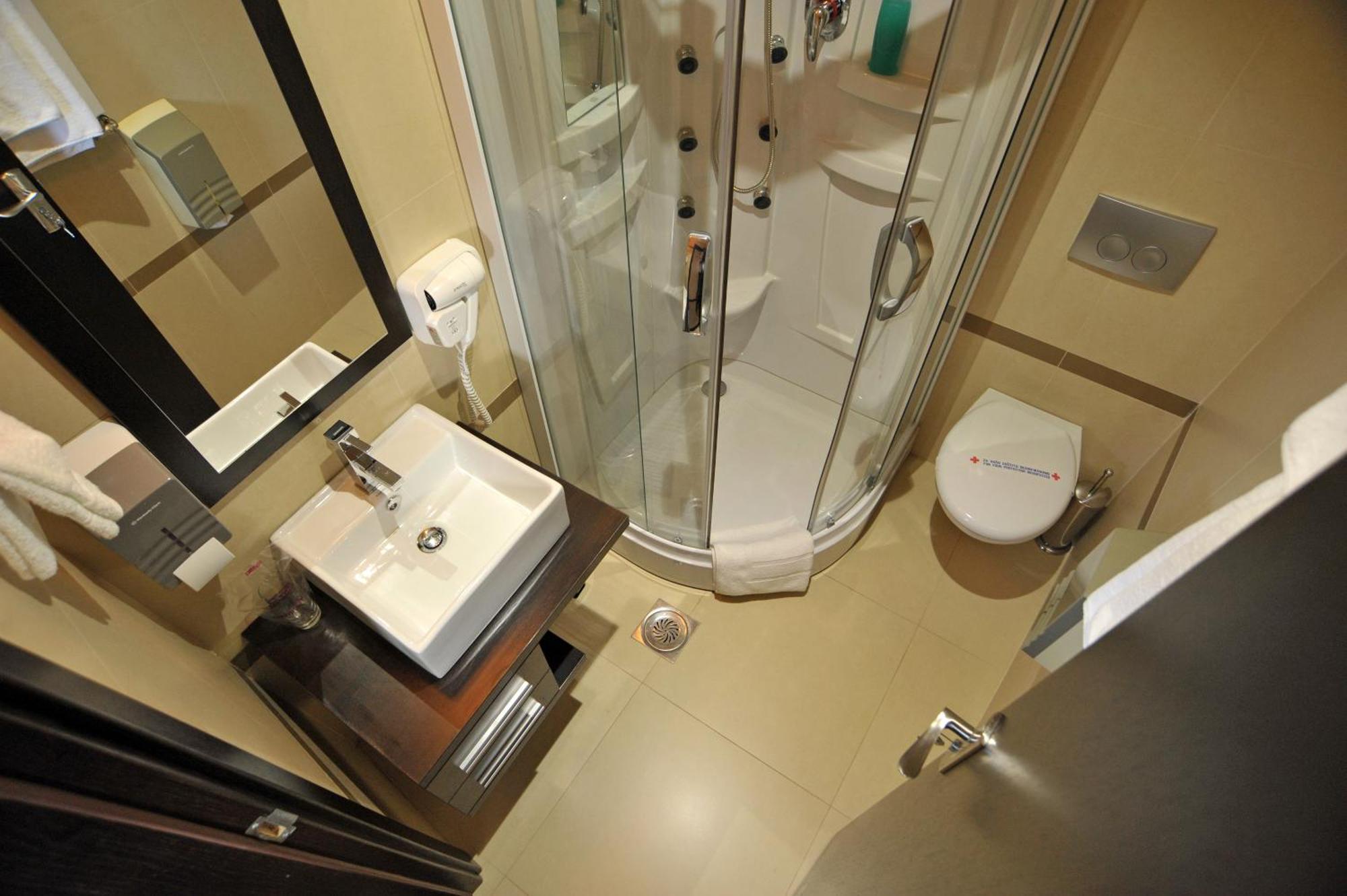 Hotel Zelengora Kragujevac Quarto foto